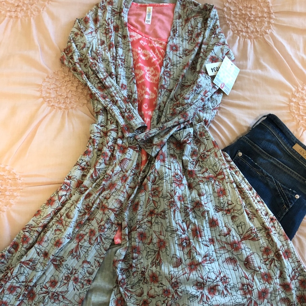 Lularoe Small Sarah, NWT